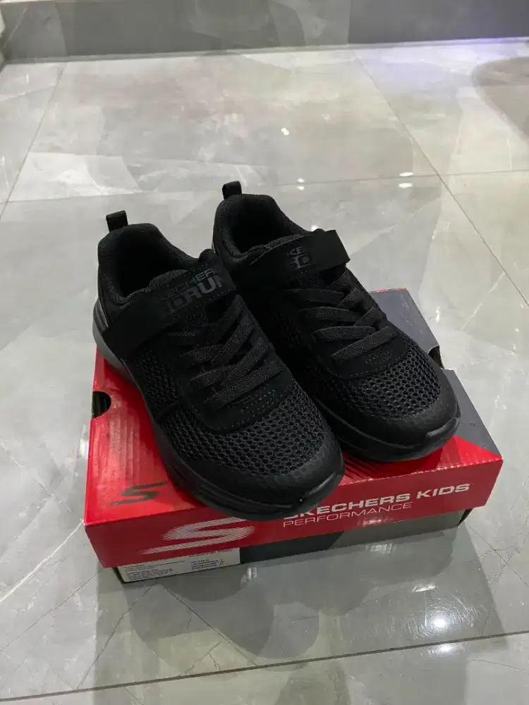 FIX PRICE Sepatu anak lelaki SKECHERS Original NEW