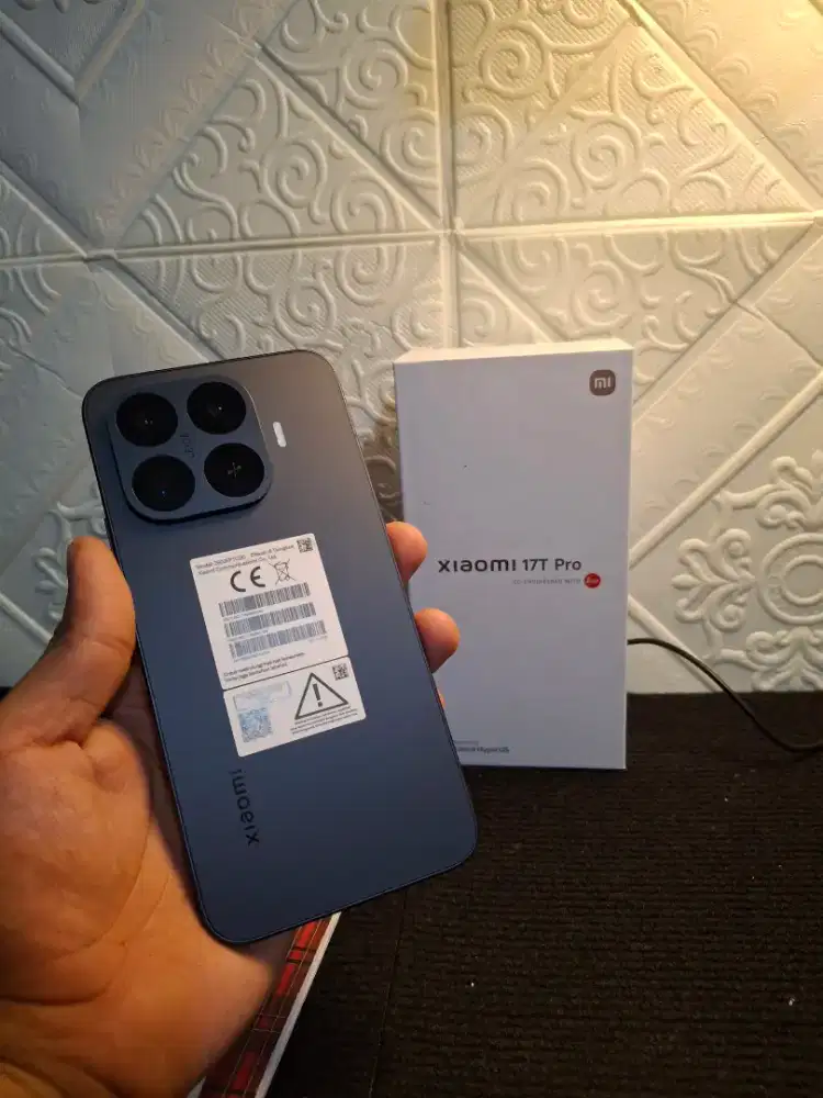 Xiaomi 17T pro 12/512 GB