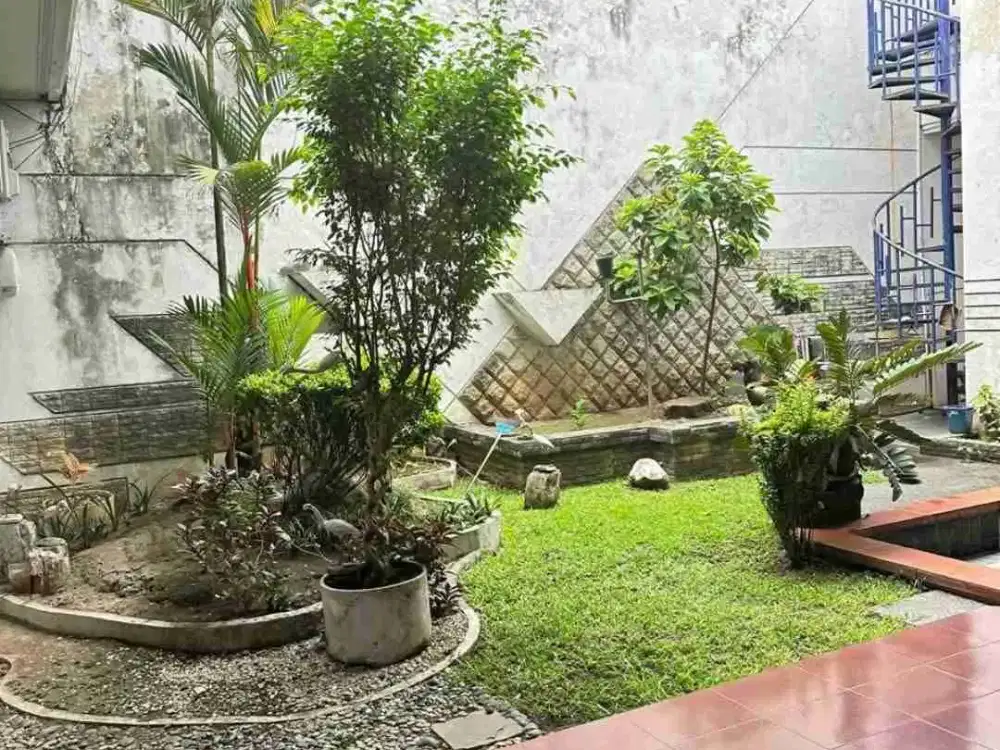 Dijual Rumah Raya Satelit Strategis Siap Huni