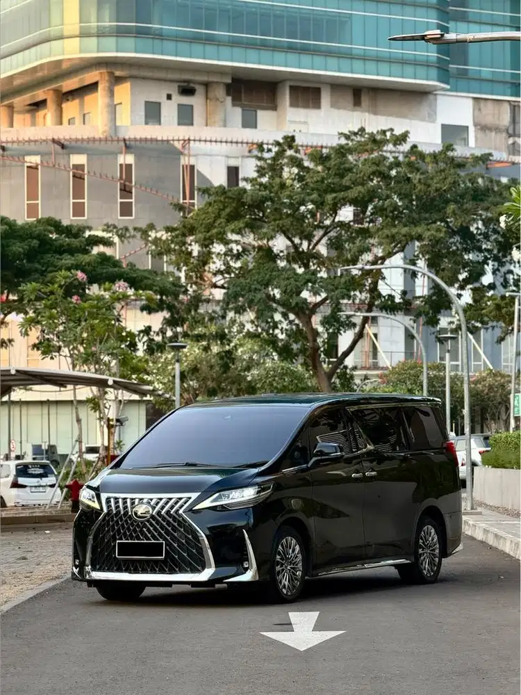 CASH LIKE NEW Lexus Lm350 VIP 2023