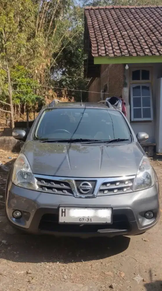 Nissan Grand livina 2009 Bensin