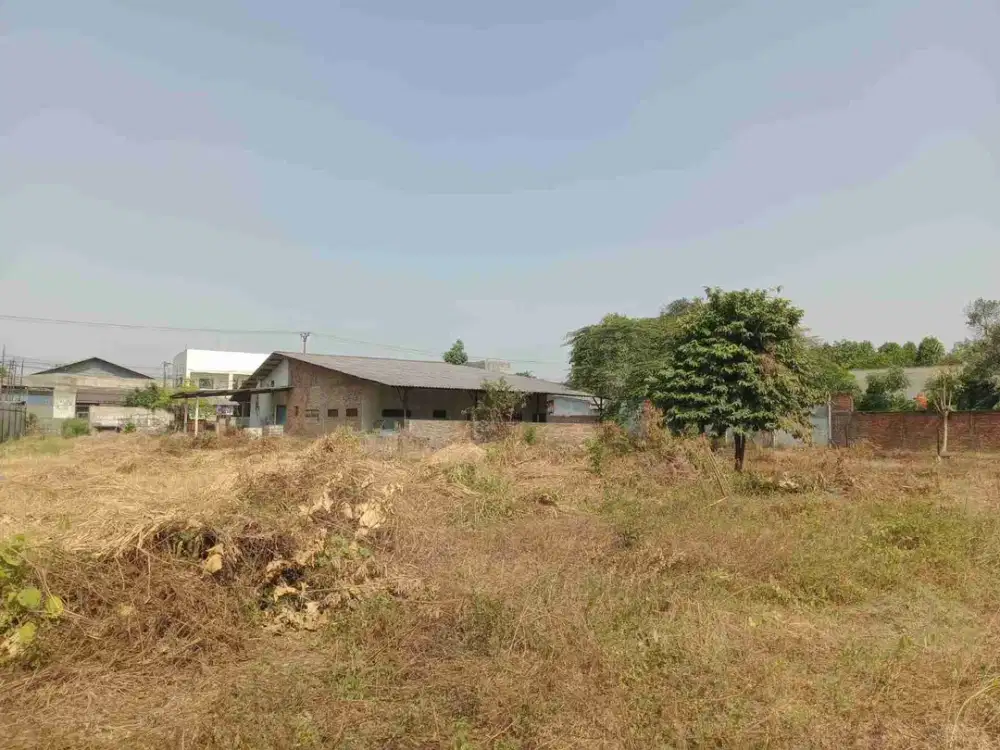 Di Sewakan Lahan Kosong sudah padat berikut Bangunannya di Pinggir Jalan Raya Kec. Cibitung Kab. Bekasi