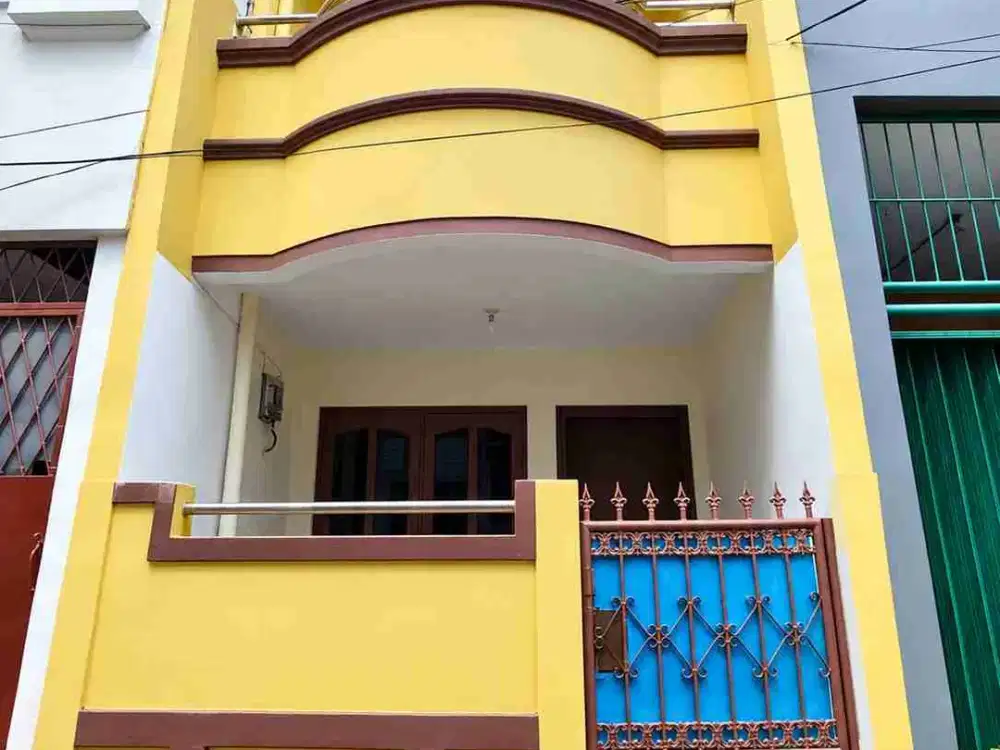 RUMAH SHM 2 LANTAI – PADEMANGAN, JAKARTA UTARA