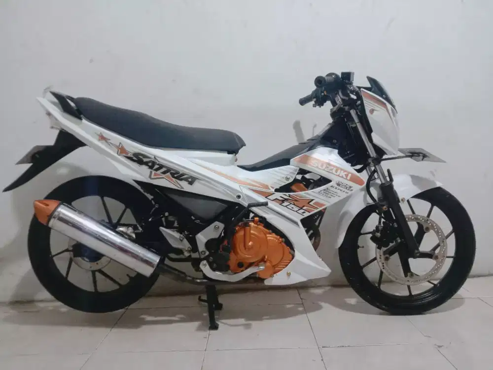 Suzuki satria fu