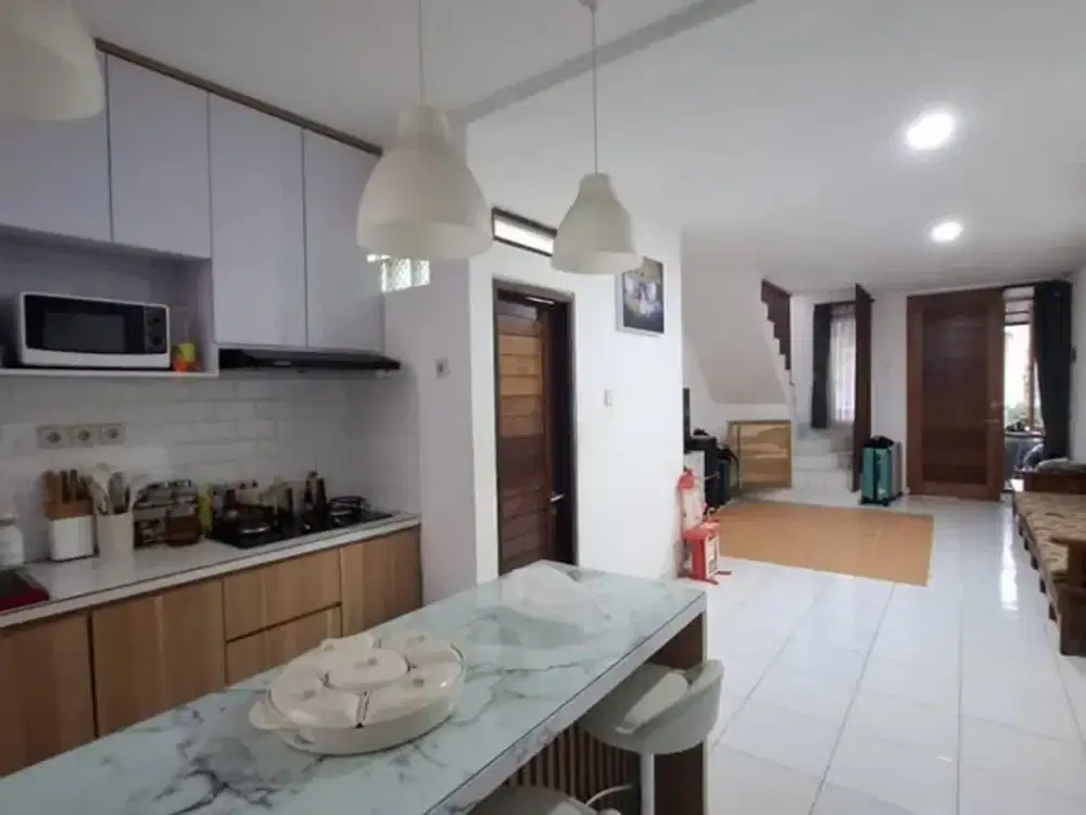 Rumah Siap Huni di Komplek Istana Regency Sudirman Cijerah