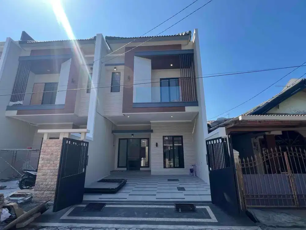 Rumah Baru 2 Lantai Nirwana Eksekutif Surabaya