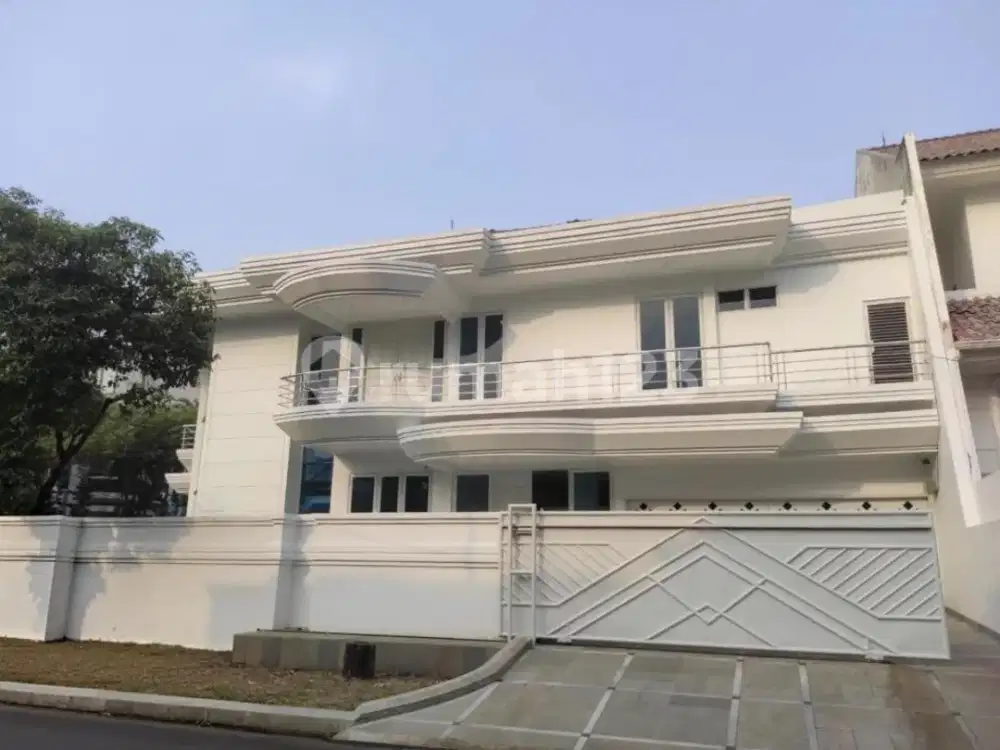 Rumah Mewah Puri Indah, Jakarta Barat