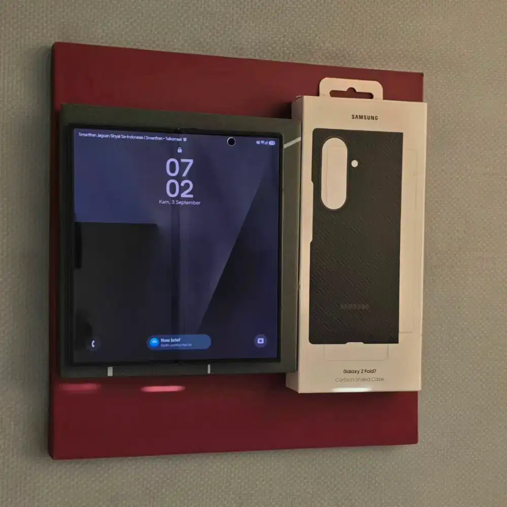 SAMSUNG GALAXY Z FOLD 7 512GB BLACK GARANSI RESMI SAMSUNG AKTIF