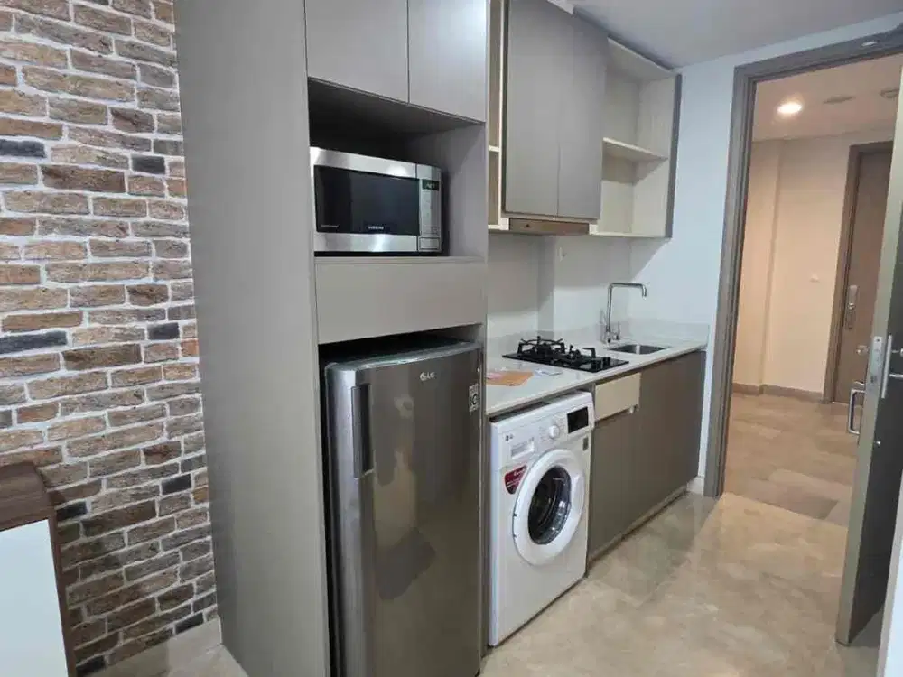 Disewakan studio furnished Apartemen Gold Coast pik