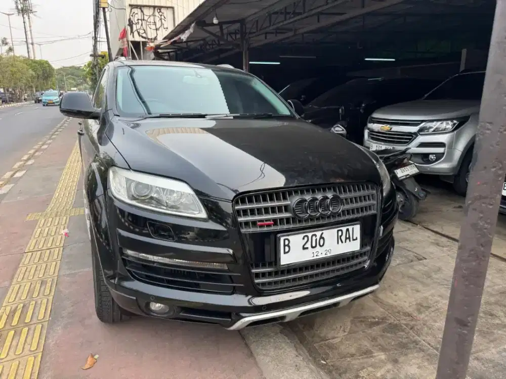 Audi Q7 diesel th 2011 AT pajak on