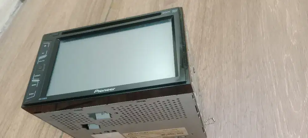 Dobeldin pioner AVH-175 DVD