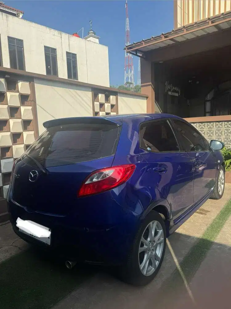 Mazda 2 2011 Bensin