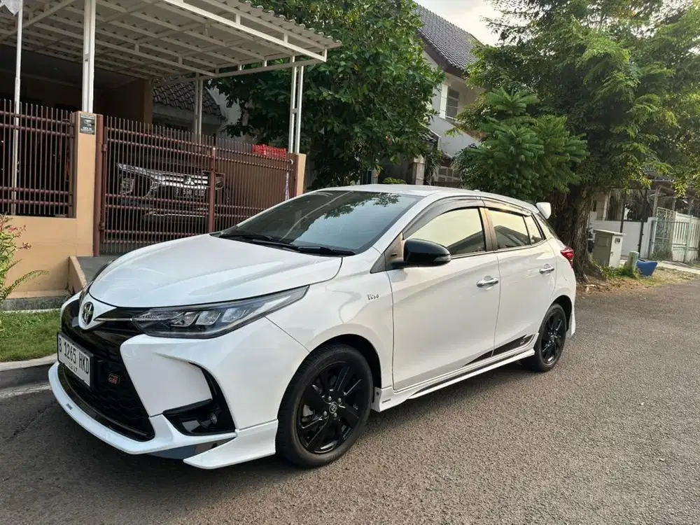 Yaris 2022 GR AT Low Km Antik Putih Seperti baru terawat 2023