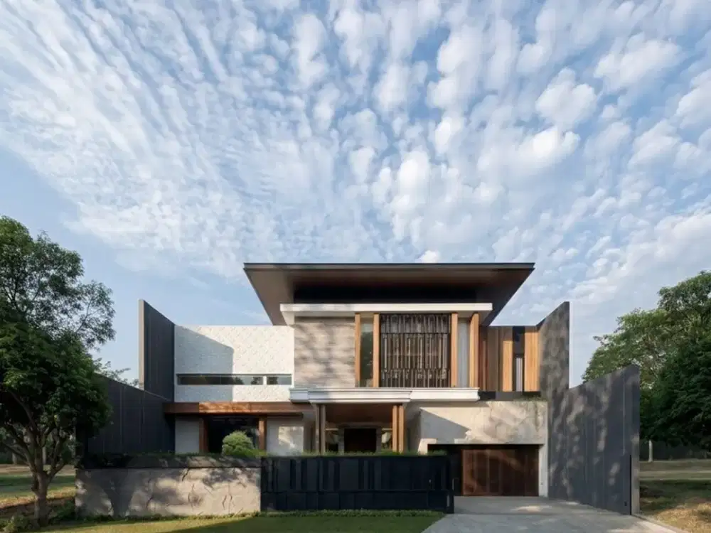Dijual Rumah Mewah baru di BSB Semarang