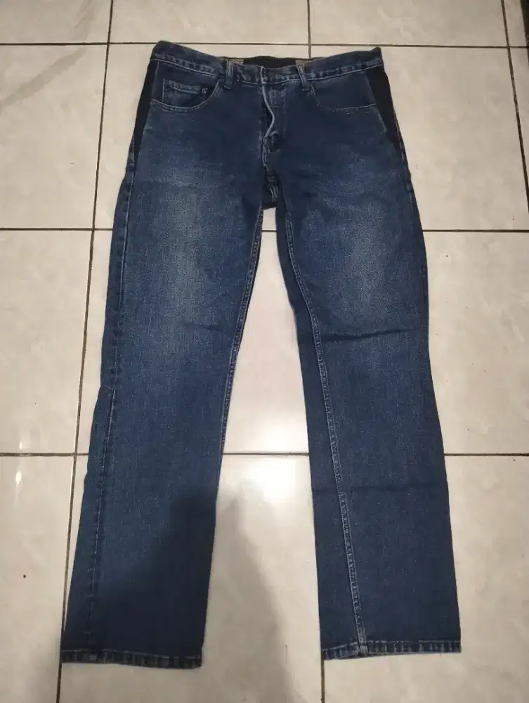 CELANA PANJANG JEANS PRIA LECARDO
