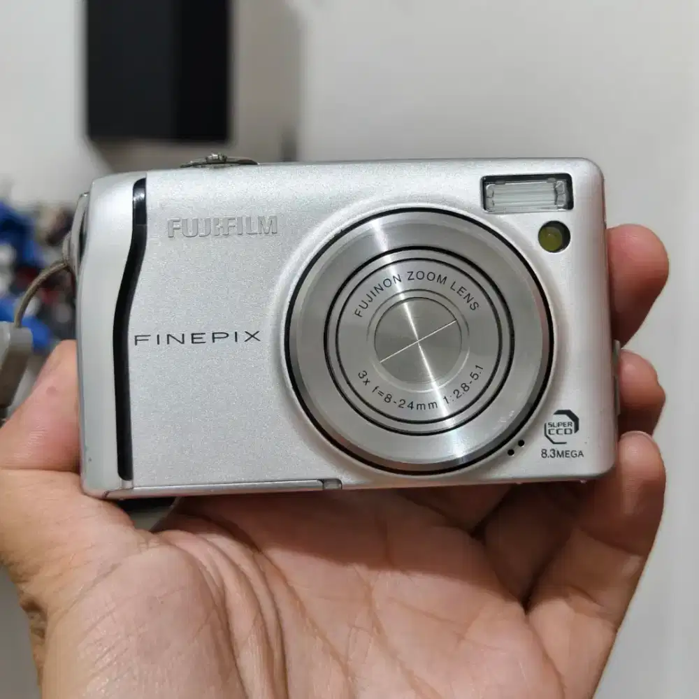 Kamera Fujifilm Finepix F40fd bahan/gambling