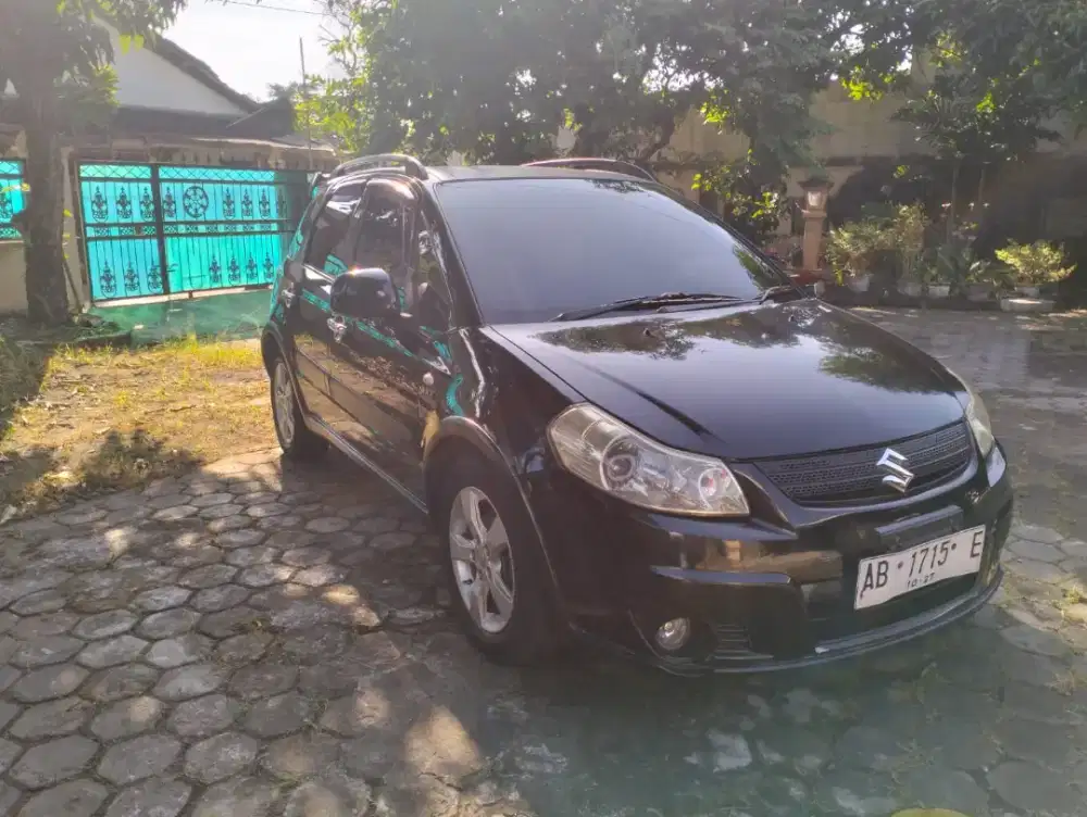 Suzuki sx4 matik cbu