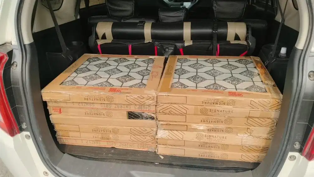 DIBUTUHKAN KULI ANGKAT BARANG MATERIAL/ KENEK KERAMIK