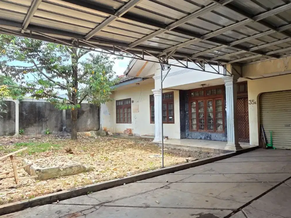 Dijual rumah Gaharu Cilandak dekat Cipete Raya dan Antasari