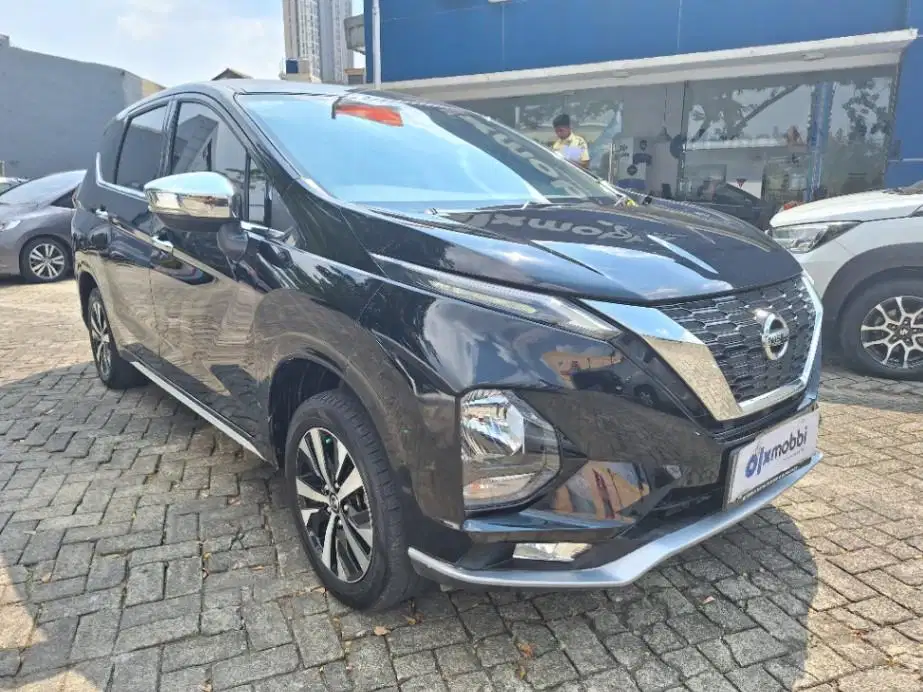 DP MURAH Nissan Livina 1.5 VL Bensin-AT 2019 Hitam CBIOB