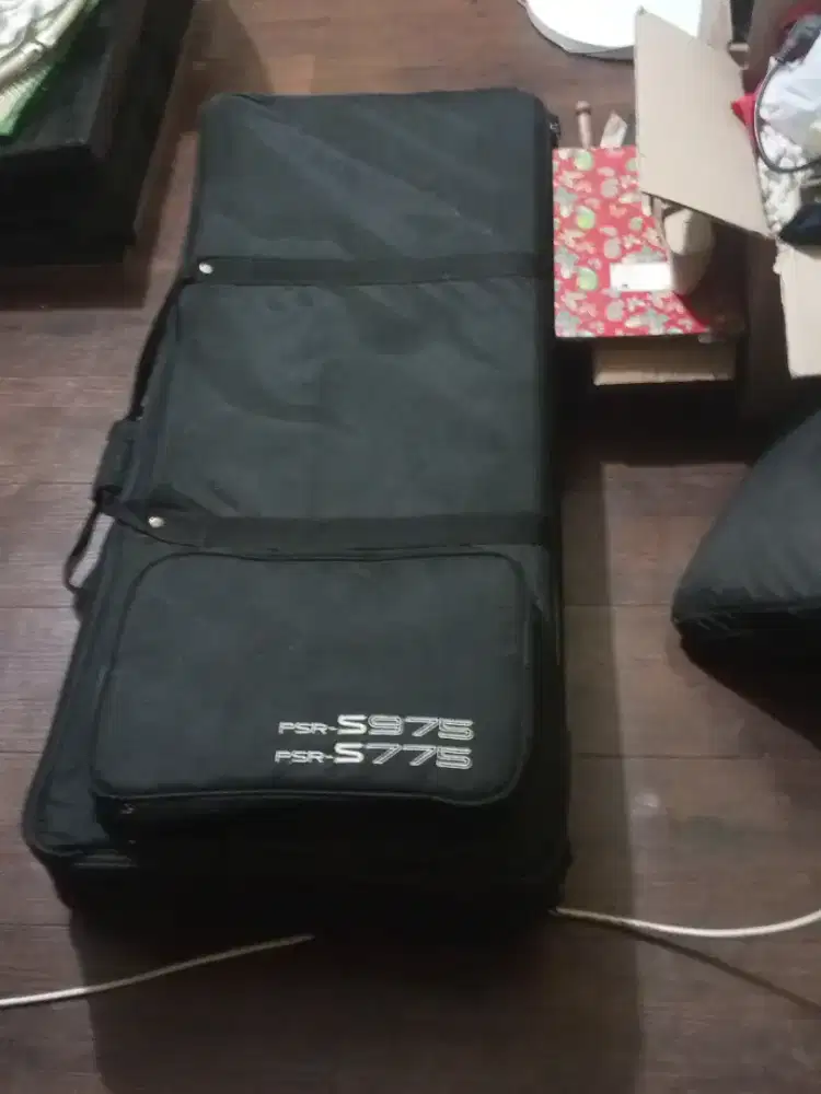 Keyboard yamaha psr s970
