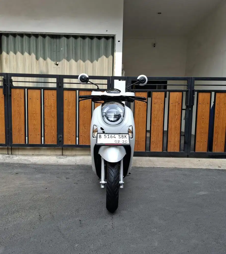 Honda Scoopy Prestige Keyless (Tipe Tertinggi) MULUSSS Surat Lengkap