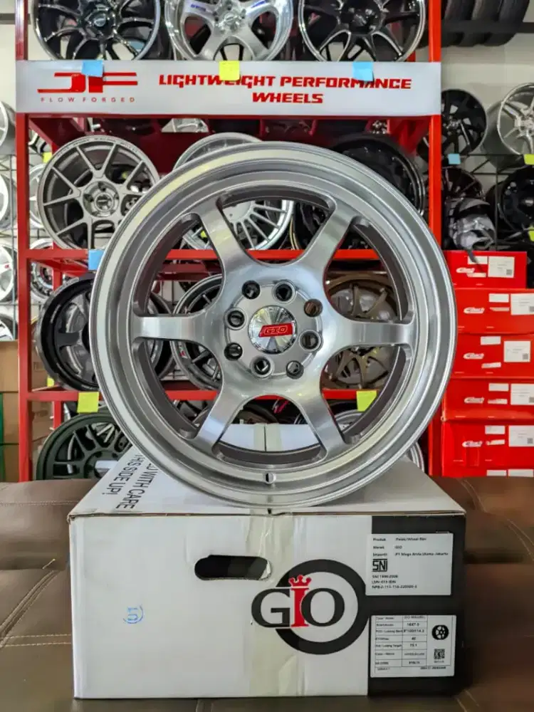 Velg advan rg r16 4x100/114 lbr7 et40