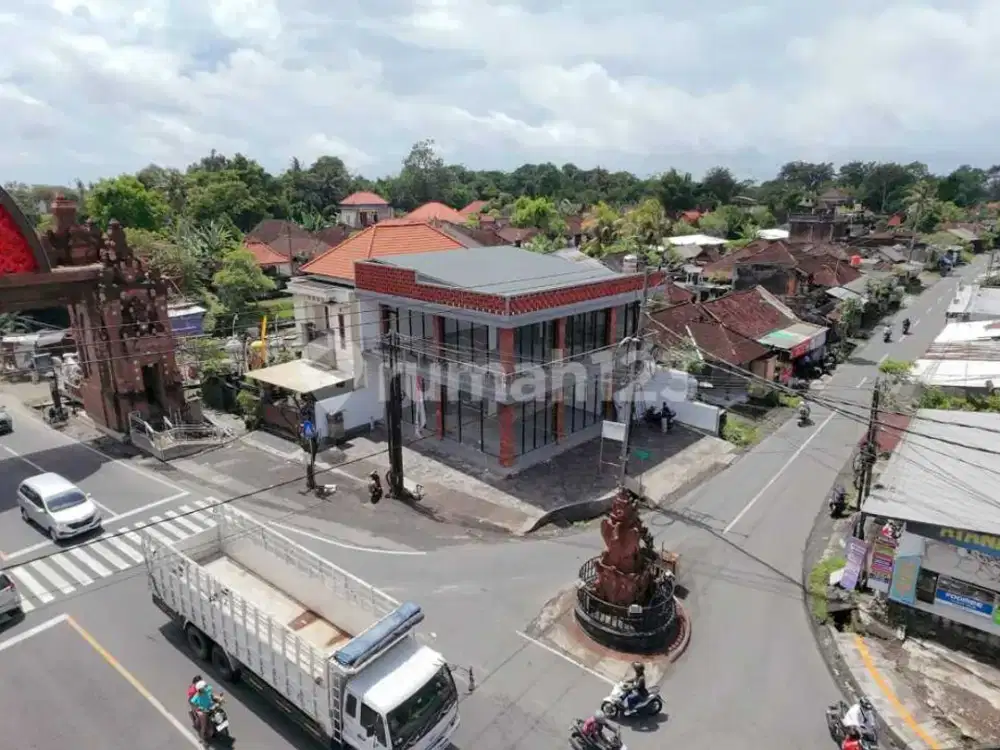 Ruko Siap Pakai Area Strategis Pinggir Jalan Raya Utama