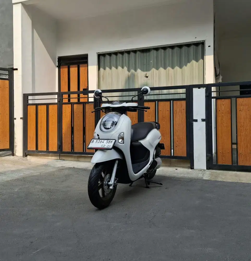 Honda Scoopy Prestige Keyless (Tipe Tertinggi) MULUSSS Surat Lengkap