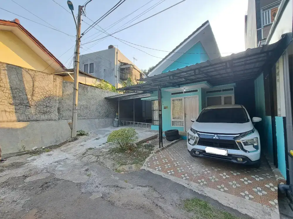 Disewakan rumah pertahun
