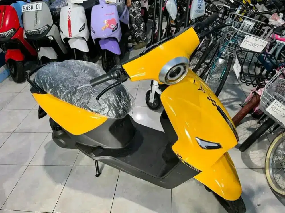 uwinfly d66i vespa murah