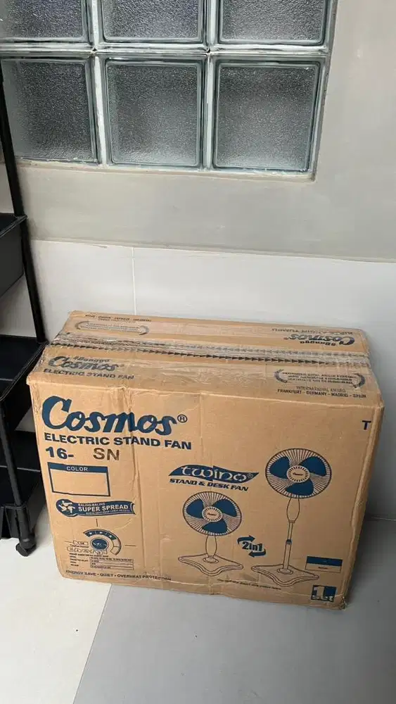 Kipas Angin Cosmos hadiah 17 agustus