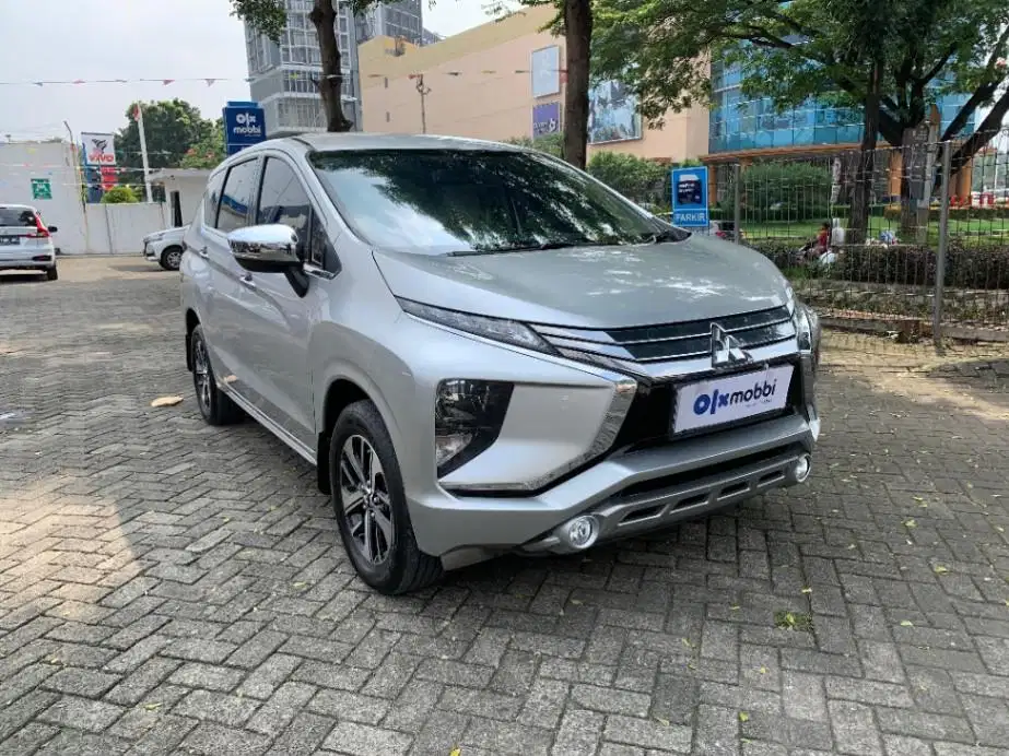 DP MURAH Mitsubishi Xpander 1.5 Ultimate Bensin-AT 2018 Silver CVOBB