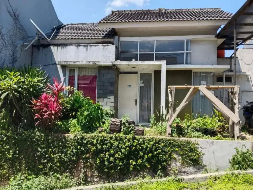 Murah Rumah di Komplek New Lucky Estate