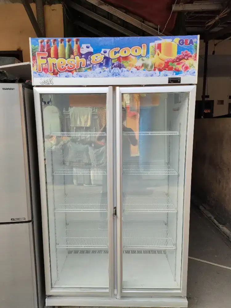 2 Unit Showcase 1000 liter & 800 liter merk GEA