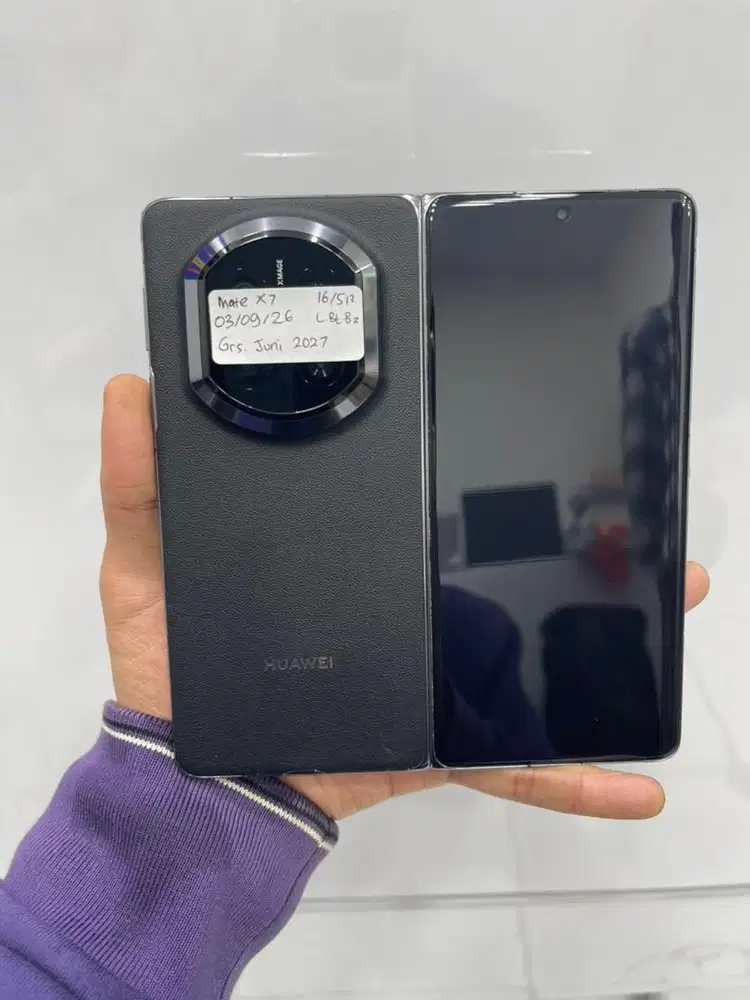 Huawei Mate X7 16/512 GB Like New Garansi Juni 2027