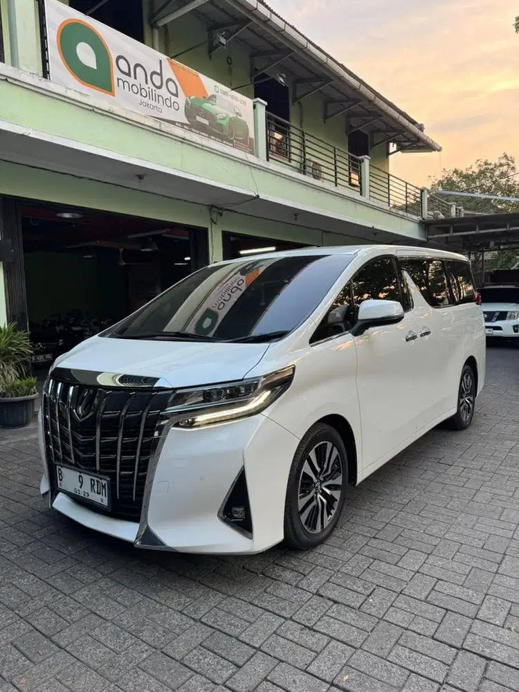 Jual Cash Toyota Alphard 2.5 G ATPM 2018 Pemakaian 2019