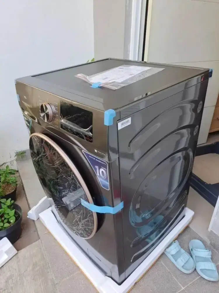 TCL mesin cuci front loading washer dryer 10.5 KG TWD105-C22DGI