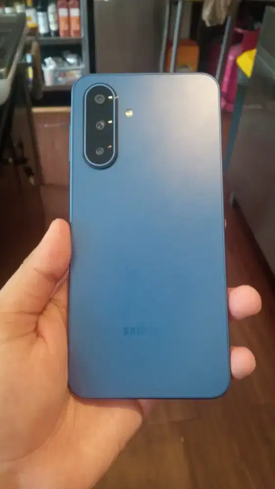 Samsung a17 5g 8/256