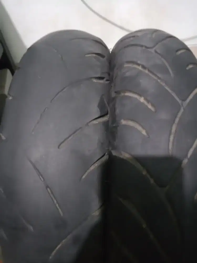 Ban xmax original DB Dunlop belum ada tambalan
