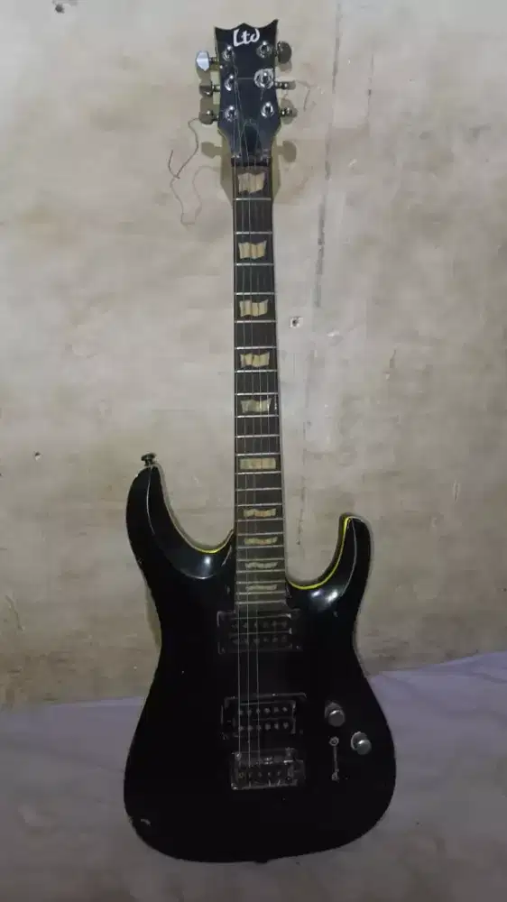 Gitar LTD Elektrik Custom & Sound Marshal Mini