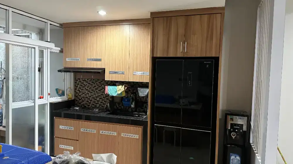 DISEWAKAN RUMAH FULL FURNISHED, COCOK UNTUK KELUARGA