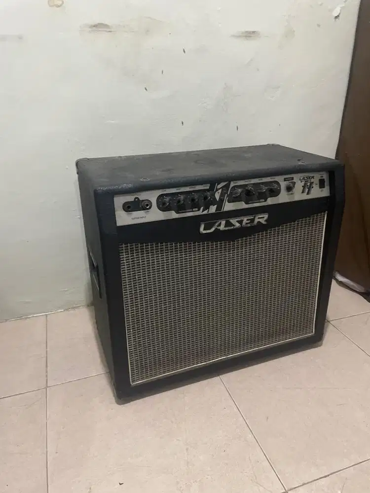 Amplifire laser