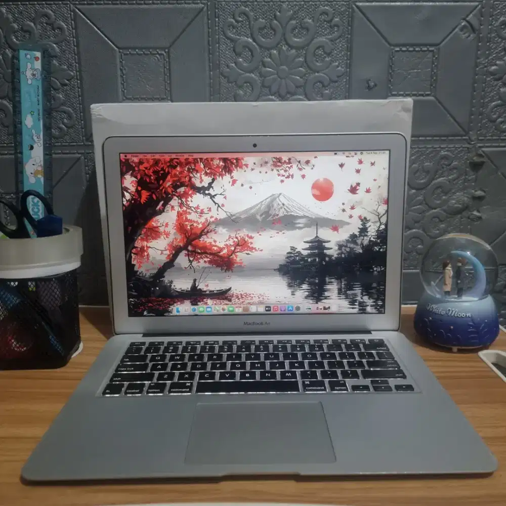 Macbook Air 13-inch 2014 intel Core i5