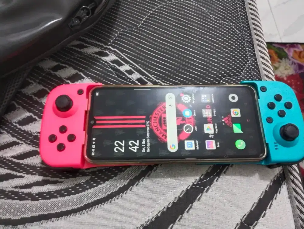 Oppo A31 ram 6 gb Storage 128 Plus Controller gaming. bisa main PS 2