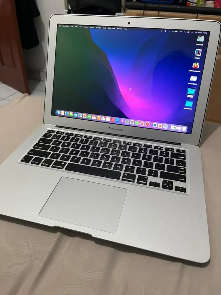 Macbook Air 2017 8/128 Unit Only