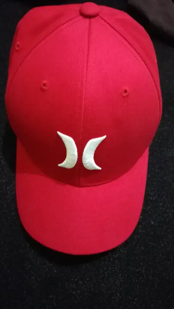 Topi HURLEY kondisi istimewa
