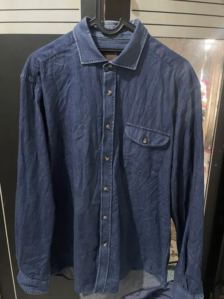 Kemeja Denim Wood