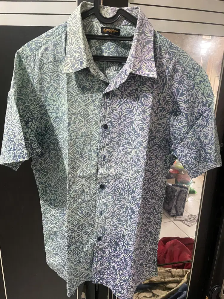 Kemeja Batik Keris
