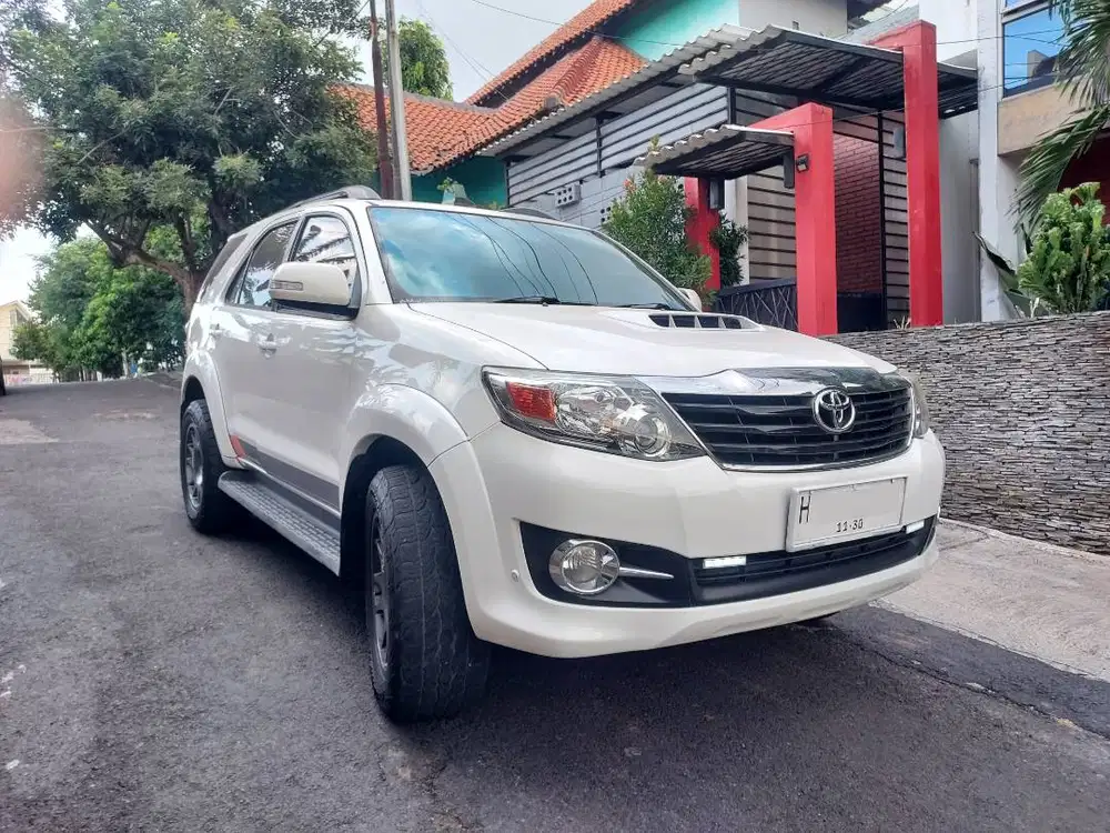 DIJUAL FORTUNER G VNT AUTOMATIC 2015 (ORI+MODIF)